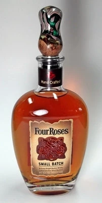 Ruth Niles Whiskey Bottle Stoppers - Stainless Steel - Made In USA - SS-630 - 1 1/16" Dia 2 Ruth Niles Whiskey Bottle Stoppers - Stainless Steel - Made In USA - SS-630 - 1 1/16" Dia